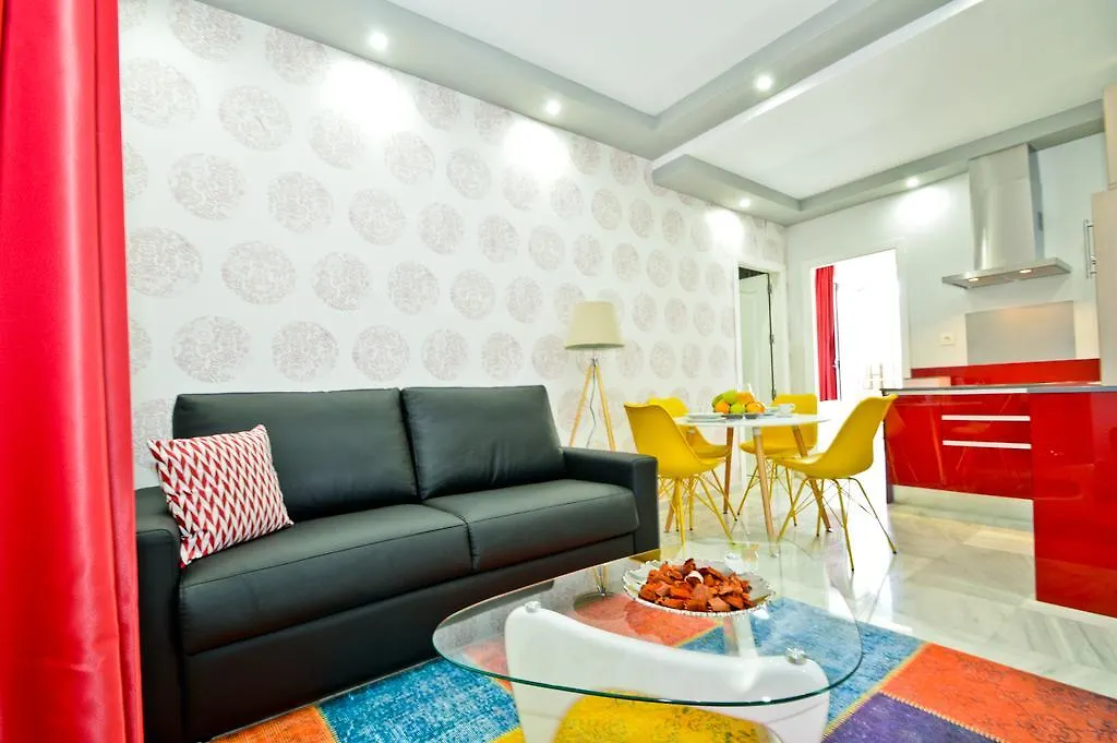 The Zentral Arenal Suites Sevilla