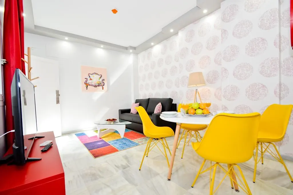 Apartamento The Zentral Arenal Suites Sevilla España