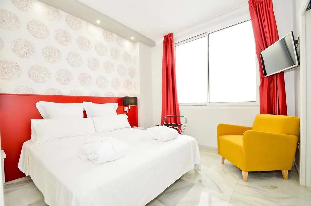 The Zentral Arenal Suites Seville Apartment