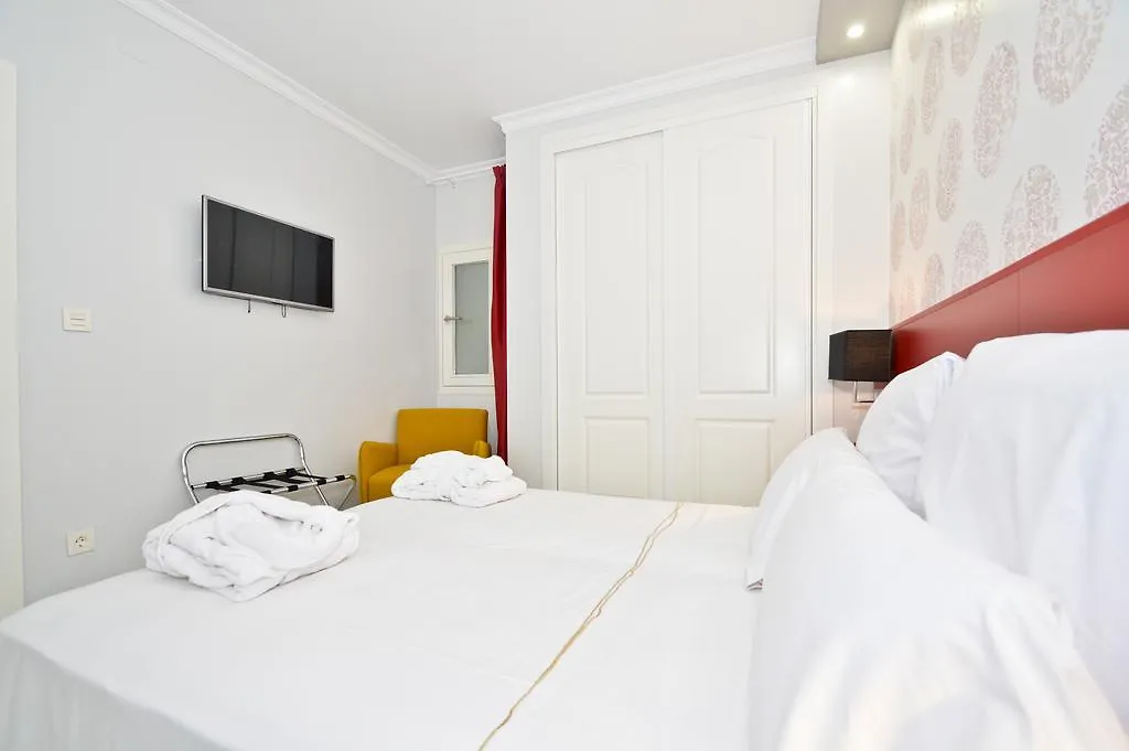 The Zentral Arenal Suites Seville