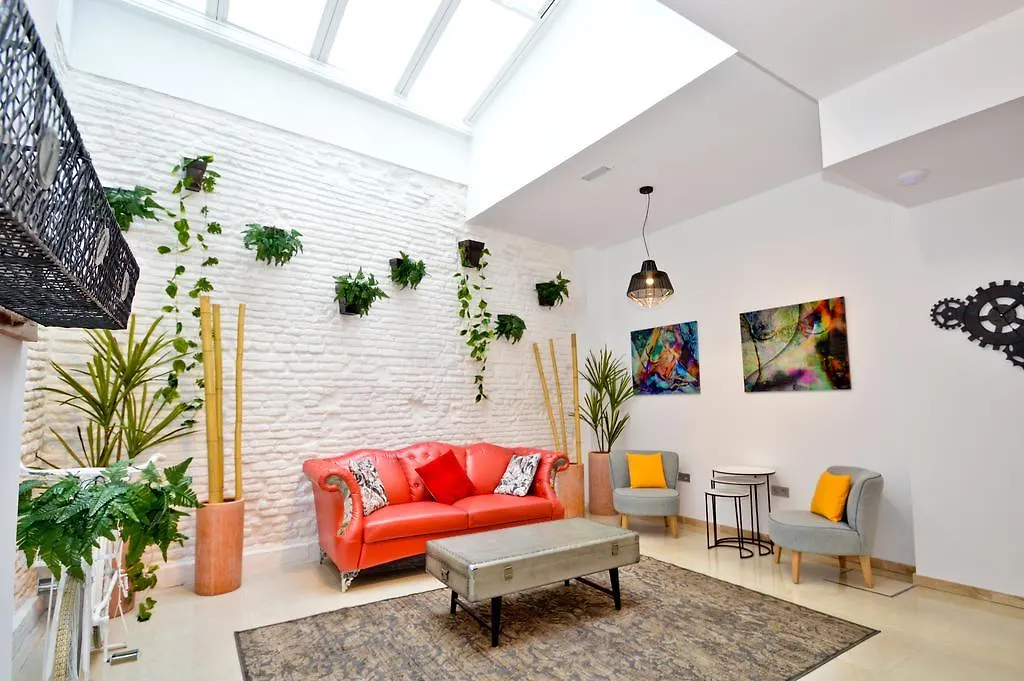 Apartment The Zentral Arenal Suites Seville Spain